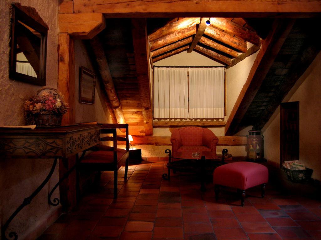 Posada El Zaguan Turégano Extérieur photo